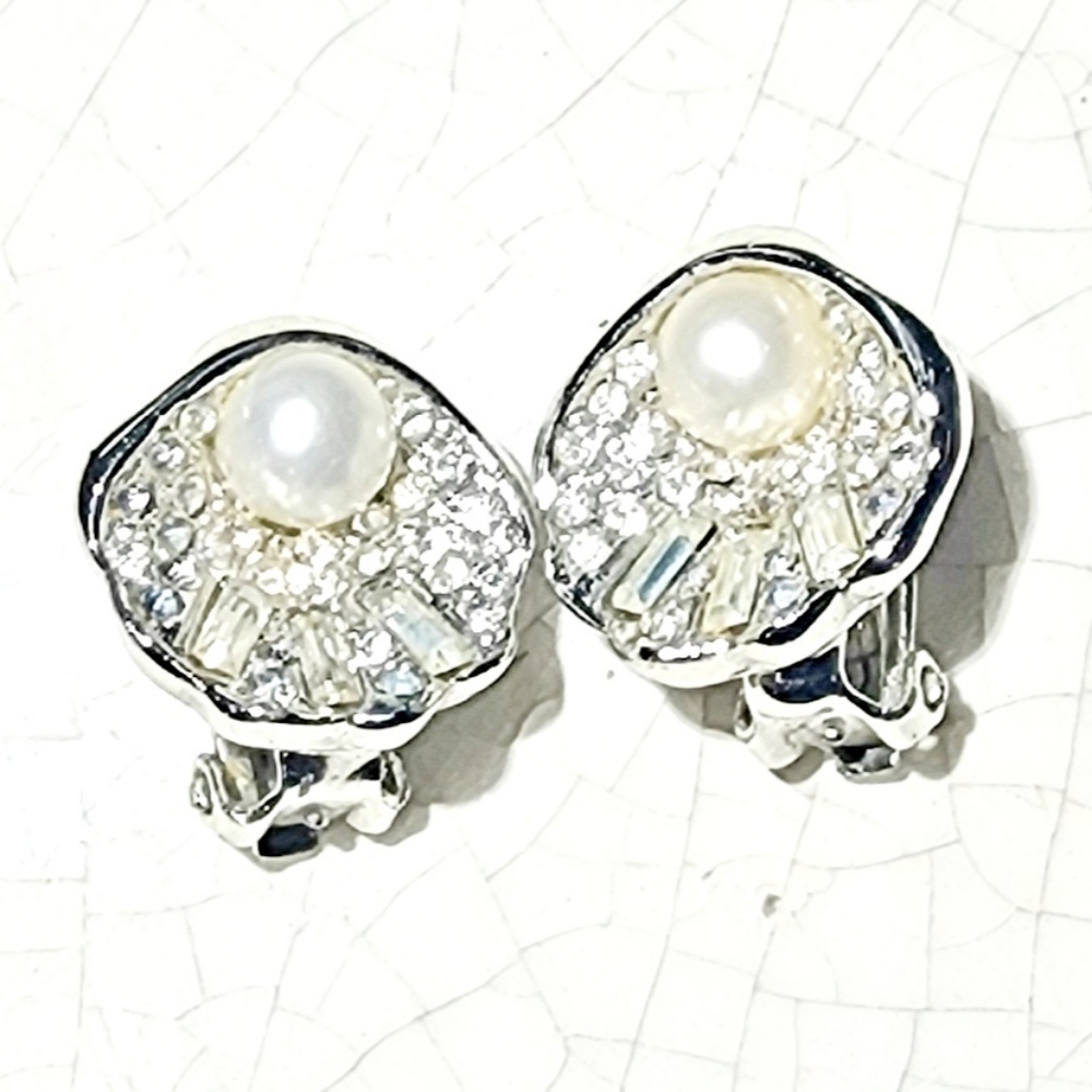 rhinestone clam faux pearl clip earrings, luxury nautical coastal chic
